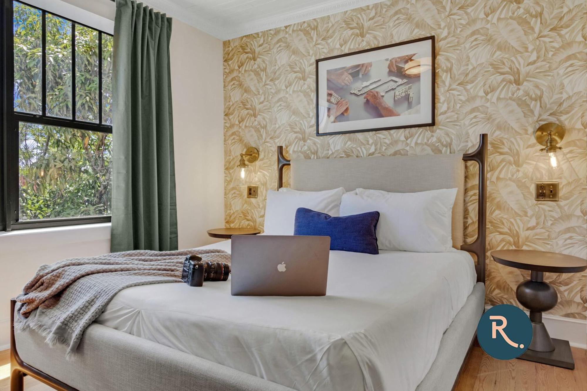 Roami At Tower Hotel - Calle Ocho Miami Ngoại thất bức ảnh