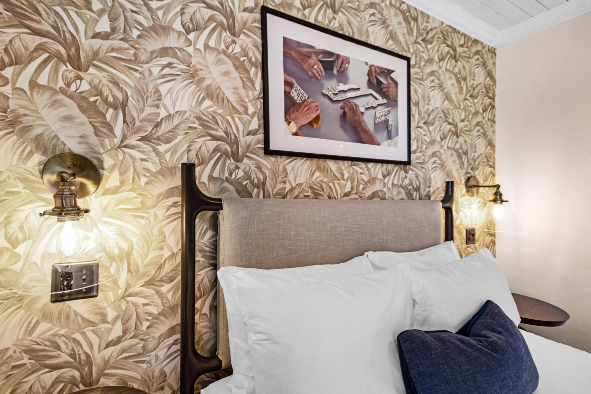 Roami At Tower Hotel - Calle Ocho Miami Ngoại thất bức ảnh